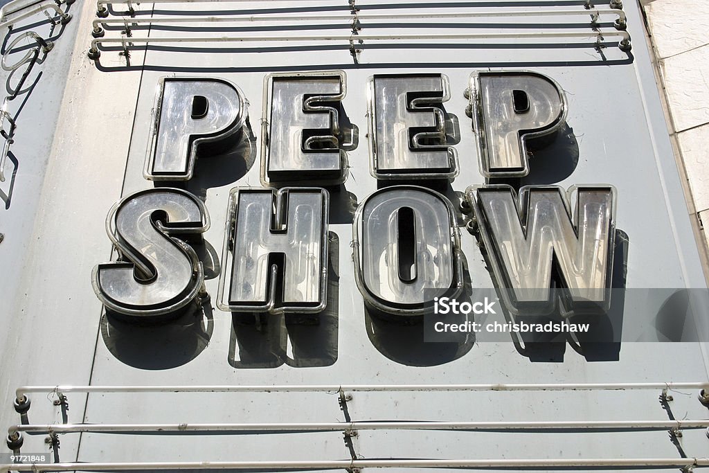 Знак Peep Show - Стоковые фото Порнография роялти-фри