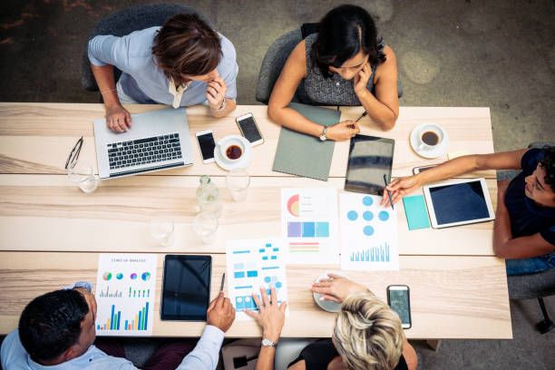 istock Brainstorming on the important meeting 917245882