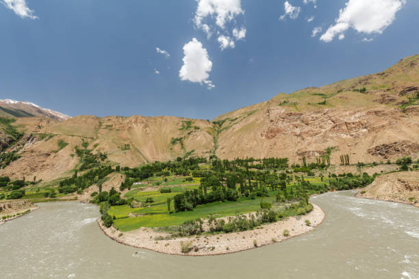 istock Nice view of Pamir in Tajikistan 917253044