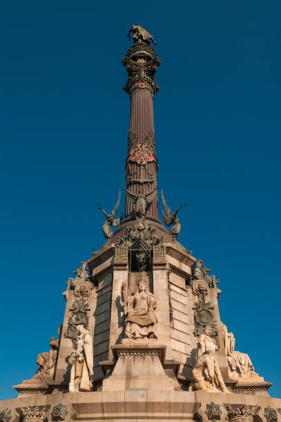 istock Christopher Columbus Column Statute in Barcelona, Spain 917253112