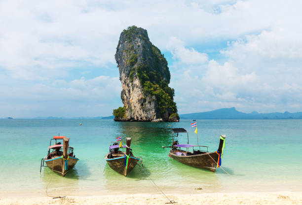 istock Longtale boats at the beautiful beach, Thailand 917291218