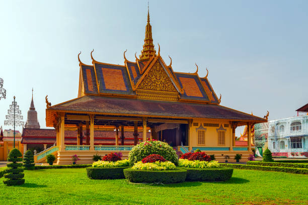 istock The Moonlight Pavilion, Royal Palace Pnom Penh, Cambodia 917302830