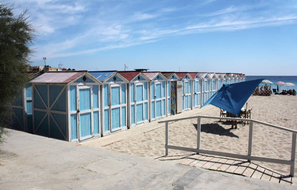 istock Cabins on the beach mondeo, Palermo Sicily 917310254