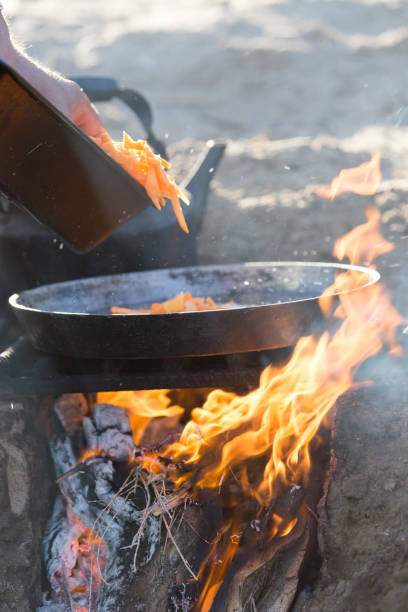 istock cooking on the nature of the stake 917310832
