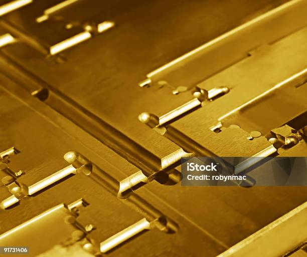 Abstrato Dourado Metalizado - Fotografias de stock e mais imagens de Abstrato - Abstrato, Aço, Dourado - Cores