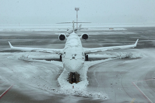 Airplane, Airport, Blizzard, Commercial Airplane, Snow