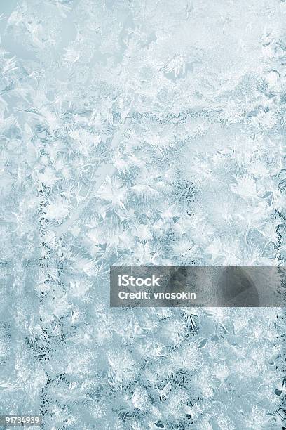 Frost Su Finestra - Fotografie stock e altre immagini di Brina - Acqua ghiacciata - Brina - Acqua ghiacciata, Neve, Texture - Descrizione generale