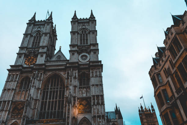 istock beautiful westminster abbey in vintage look 917360132