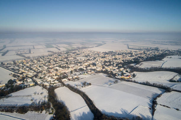 istock High Angle View Of Snow On Field Against Sky 917366236