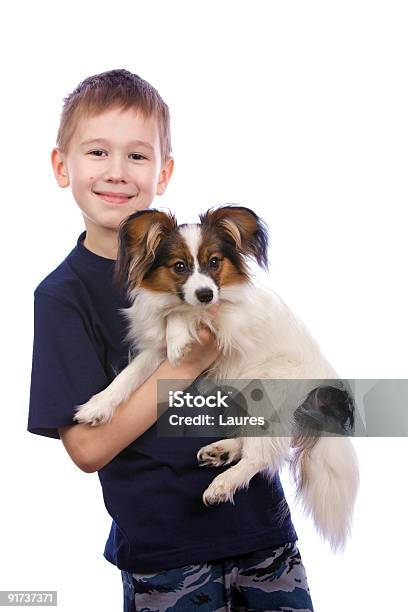 남자아이 및 작은가 경견 강아지-어린 동물에 대한 스톡 사진 및 기타 이미지 - 강아지-어린 동물, 개, 사람 얼굴