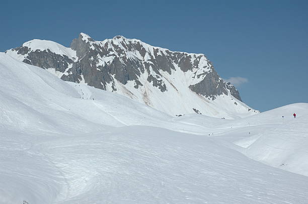 bellissimo sci aerea in zürs, austria - schneelandschaft foto e immagini stock