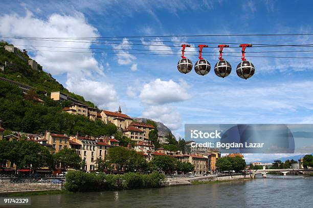 ケーブルカーでグルノーブルfrance - グルノーブルのストックフォトや画像を多数ご用意 - グルノーブル, フランス, イゼール川