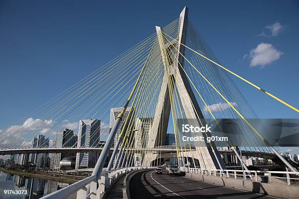 Octavio Frias De Oliveirabrücke In Sao Paulo Stockfoto und mehr Bilder von São Paulo - São Paulo, Brücke, Stadtzentrum