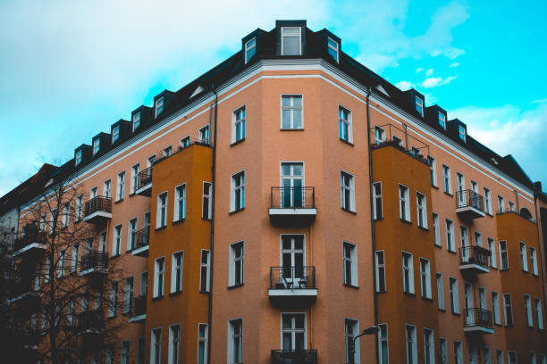 istock brown and high contrasted corner building in berlin 917441036
