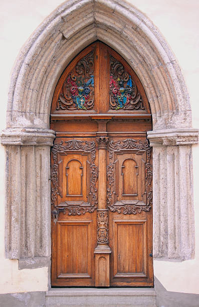 istock Old style wooden door with sculptures 91746046