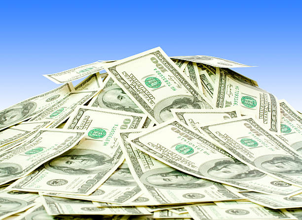 istock lot of money 91746387