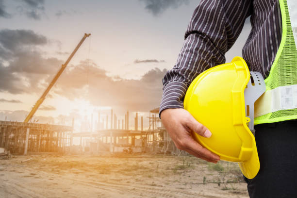 istock Asian business man construction engineer worker at house building site 917471514