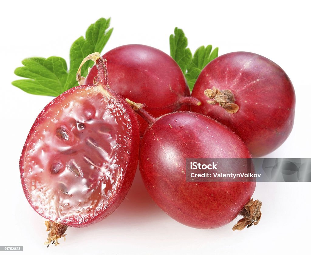 Beeren von Wasserfall gooseberry auf weißem Hintergrund - Lizenzfrei Beere - Obst Stock-Foto