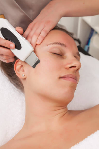 istock Cosmetology procedures on the face 917554118