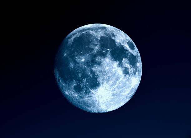 istock High contrast Full moon seen with telescope 917571302