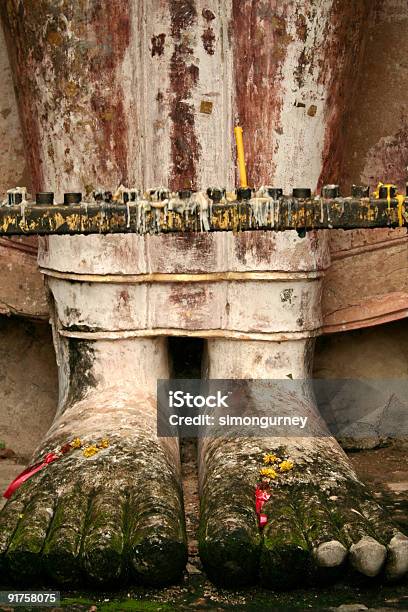 Sukhothai Budas De Grande Pés - Fotografias de stock e mais imagens de Antigo - Antigo, Antiguidade, Antiguidades