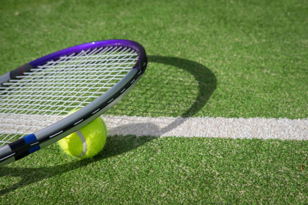 istock Paddle tennis court and ball 917597710