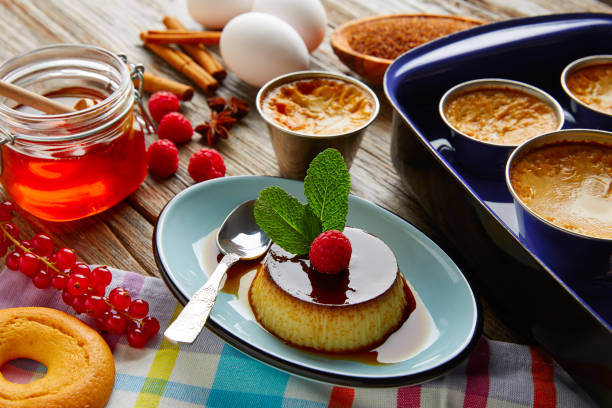 istock Custard Creme Caramel Flan dessert bain marie 917649498