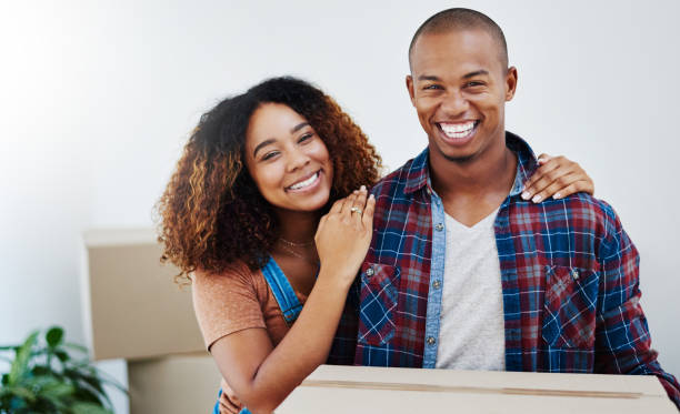 istock Moving in together is making us closer 917660072