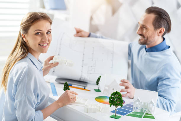istock Alert landscape artists working on a drawing 917661180
