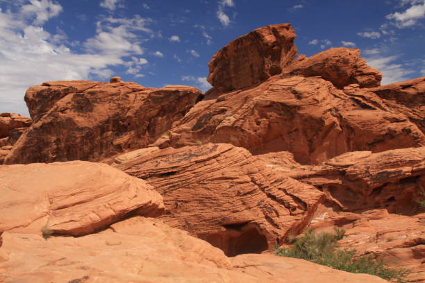 istock Rock formation at Beehives in Valley of Fire State Park 917664402