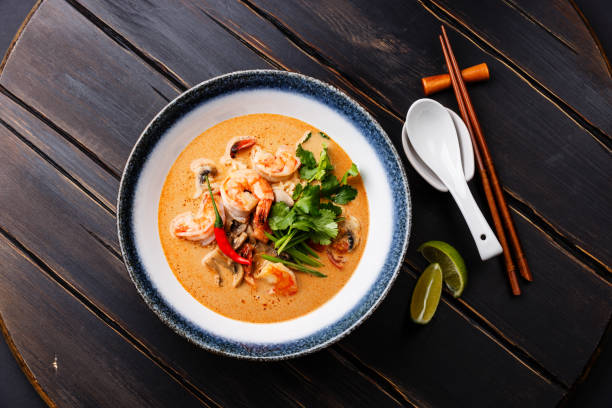 istock Tom Yam kung Spicy Thai soup 917664836