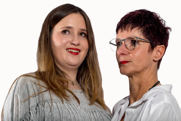 istock 2 women look to the side 917670582