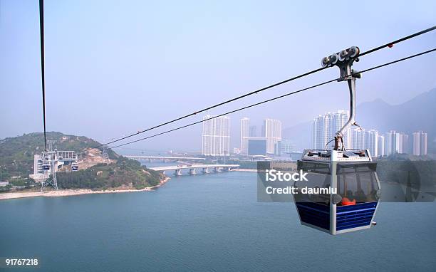 Funivia A Lautau Isola Di Hong Kong - Fotografie stock e altre immagini di Asia - Asia, Blu, Cavo - Componente elettrico