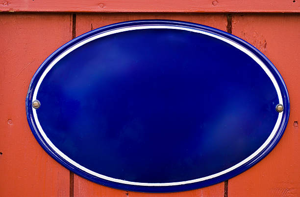tradycyjne szkliwa ciemny niebieski owal znak z kopii przestrzeni - danish culture denmark old fashioned sign zdjęcia i obrazy z banku zdjęć