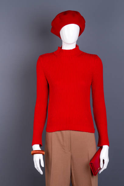 istock Mannequin dressed in red beret and sweater. 917683122
