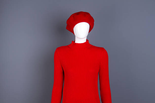 istock Mannequin in red beret and sweater. 917683336