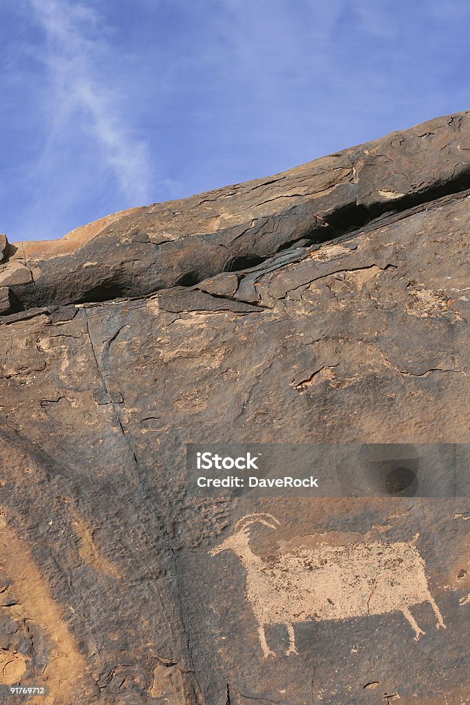 Rock arte de cultura Anasazi Canyon - Foto de stock de Antiguo libre de derechos