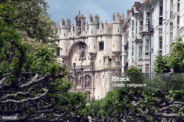 Puerta De Santa Maria Burgos Spanien Stock Photo - Download Image Now - Burgos, Burgos Province, Building Exterior