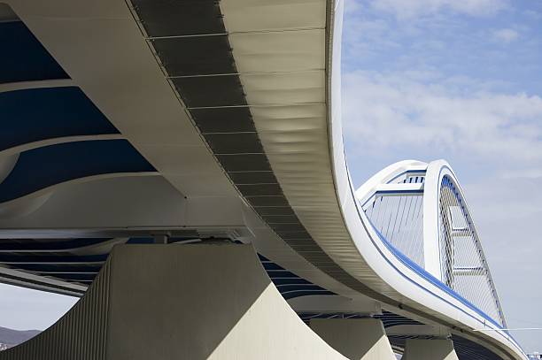 istock Apollo bridge in Bratislava, Slovakia 91770404