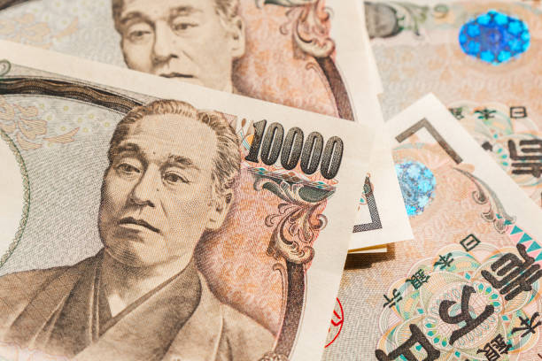 istock Japan money yen banknotes. 917712850