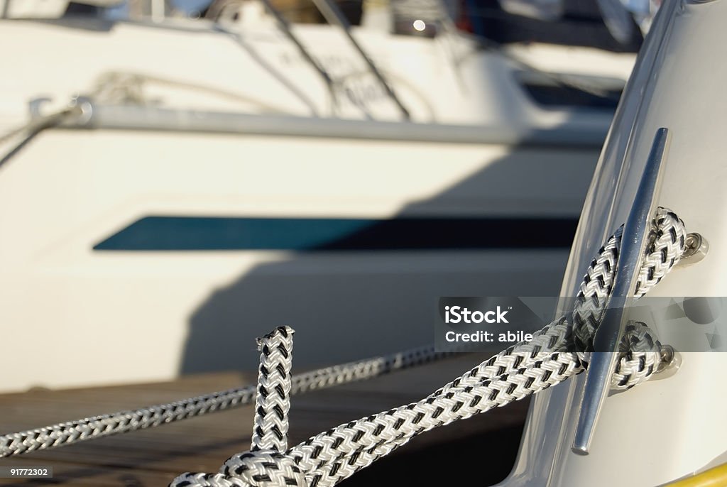Corda detalhes em um barco - Foto de stock de Atracado royalty-free