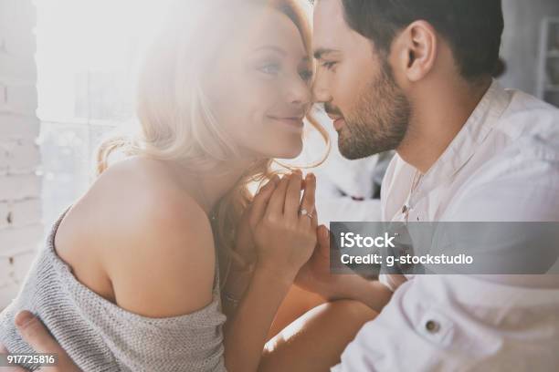 Wahre Liebe Stockfoto und mehr Bilder von Verlieben - Verlieben, Liebe, Verlobung