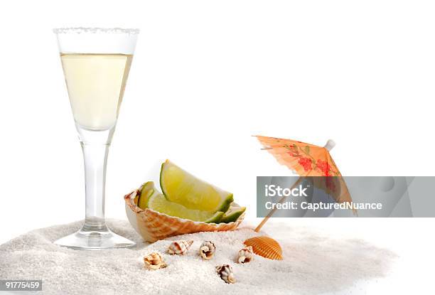 Tequila Sommer Stockfoto und mehr Bilder von Strand - Strand, Weißer Hintergrund, Alkoholisches Getränk