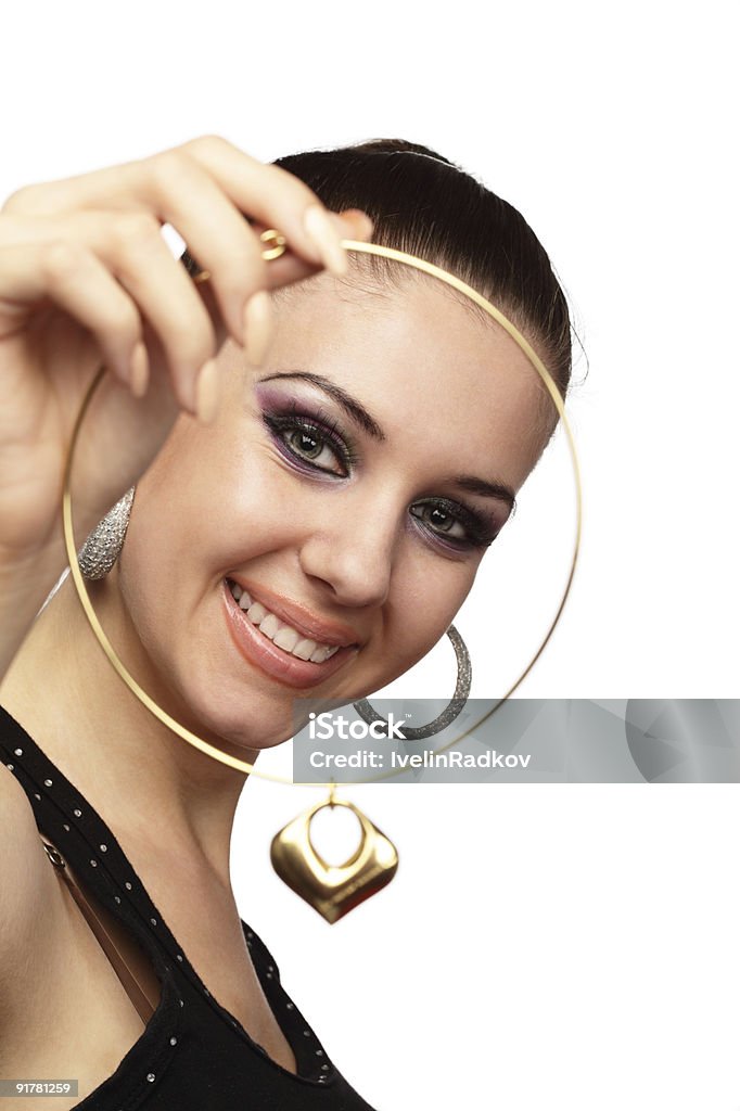 행복�함 여자아이 하트 모양 네클리스 자신의 손으로 - 로열티 프리 금-금속 스톡 사진
