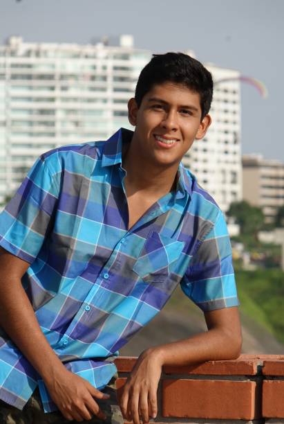 istock Urban Teen Boy Smiling 917814226