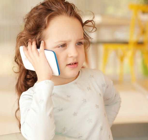 istock Little girl at home 917869242