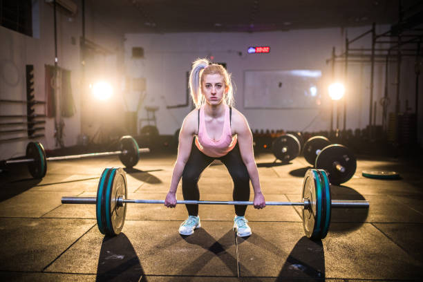 istock Strong Woman Doing Dead-lift Drill 917891822