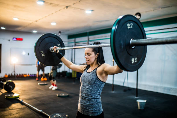 istock Strong Woman Doing Dead-lift Drill 917899828