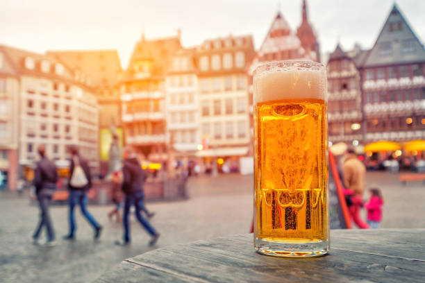 istock Beer Time in old town square romerberg at Frankfurt Germany 917963518