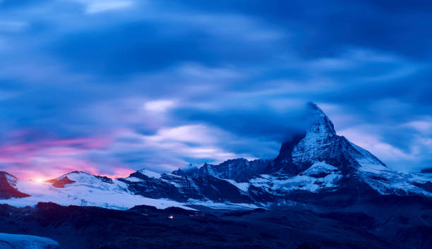 Swiss Alps's Matterhorn at Sunrise, Switzerland Swiss Alps's Matterhorn at Sunrise, Switzerland. winter sunrise mountain snow stock pictures, royalty-free photos & images